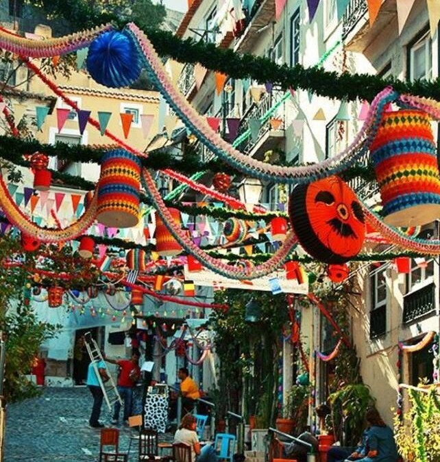Festas de Lisboa 2025 : Un mois de fête dans les rues de Lisbonne